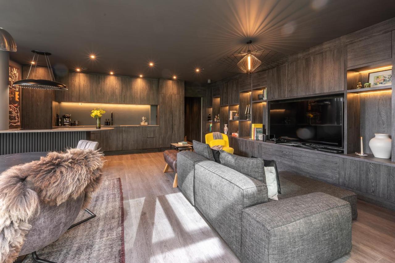 Appartamento Luxurious Penthouse, Expansive Wrap-Around Terrace Londra Esterno foto